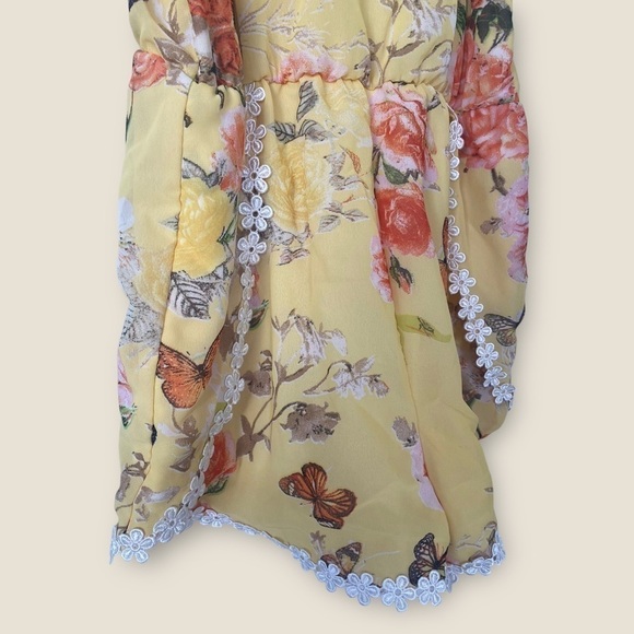 PARISIAN Collection Floral Romper - Picture 4 of 11